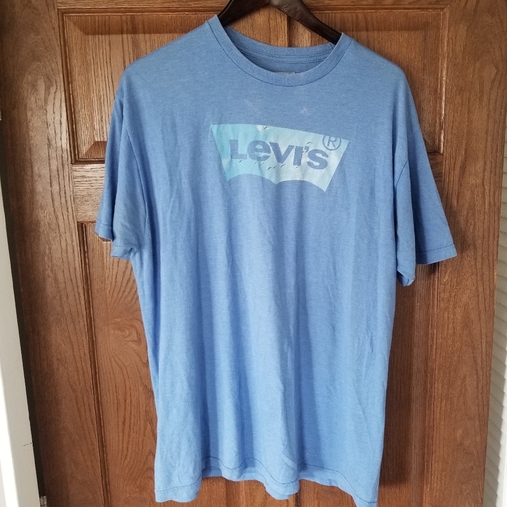 Levi's Tshirt
